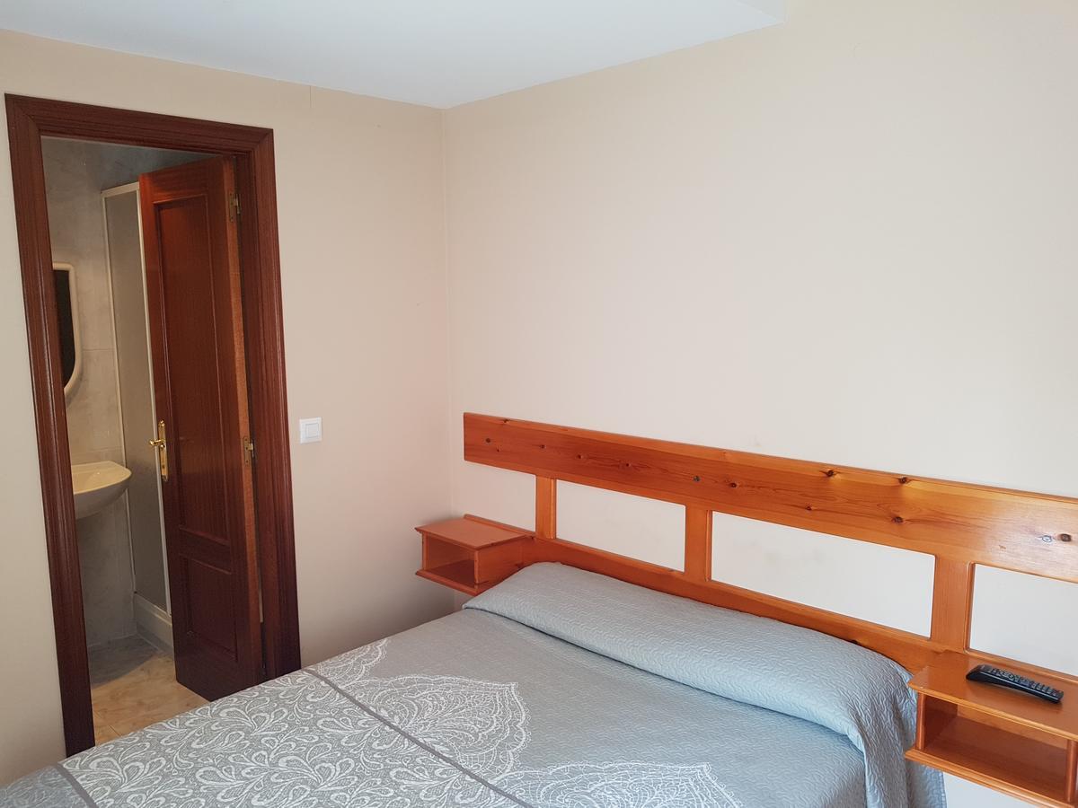 Pension Arenal San Vicente De La Barquera Extérieur photo